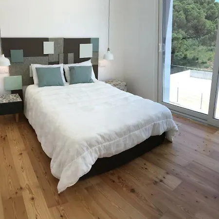 In Lagoa De Obidos Ferienhaus